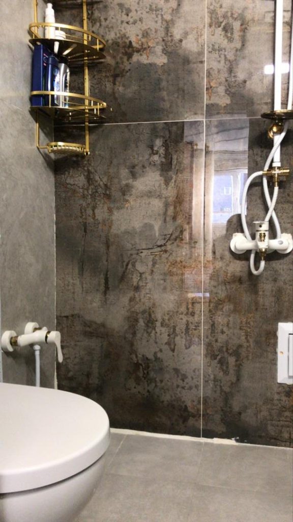 قبل و بعد از بازسازی حمام